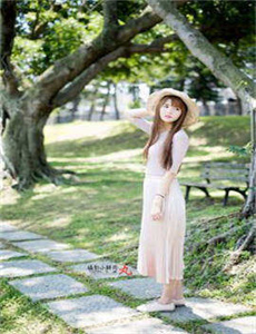 5G天天奭多人免费/一本本月无码-