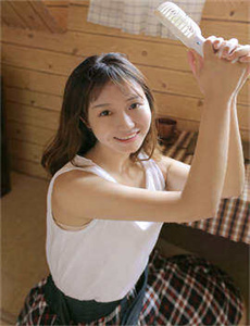 日日碰狠狠躁久久躁AV/xxx双性人人妖精品视频